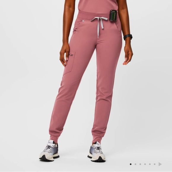 Figs Zamora Jogger Scrub Pants Mauve Pink size small - Picture 1 of 4